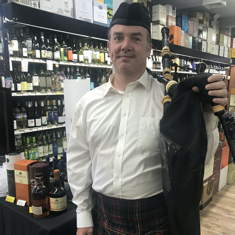 Bagpiper Performing in Central New Jersey at Buy Rite in Holmdel, NJ